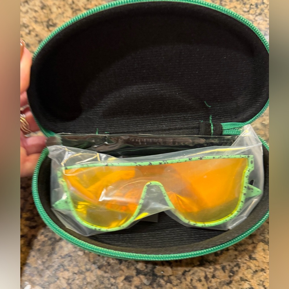 Tipsy Elves psychic pathway sunglasses green rainbow color unisex NWT fun play